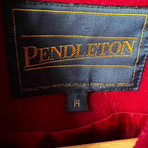 PENDLETON Vintage Red Long Wool Coat Luxury Old Money USA Classic Warm‎ Cozy 14 - Picture 3 of 10